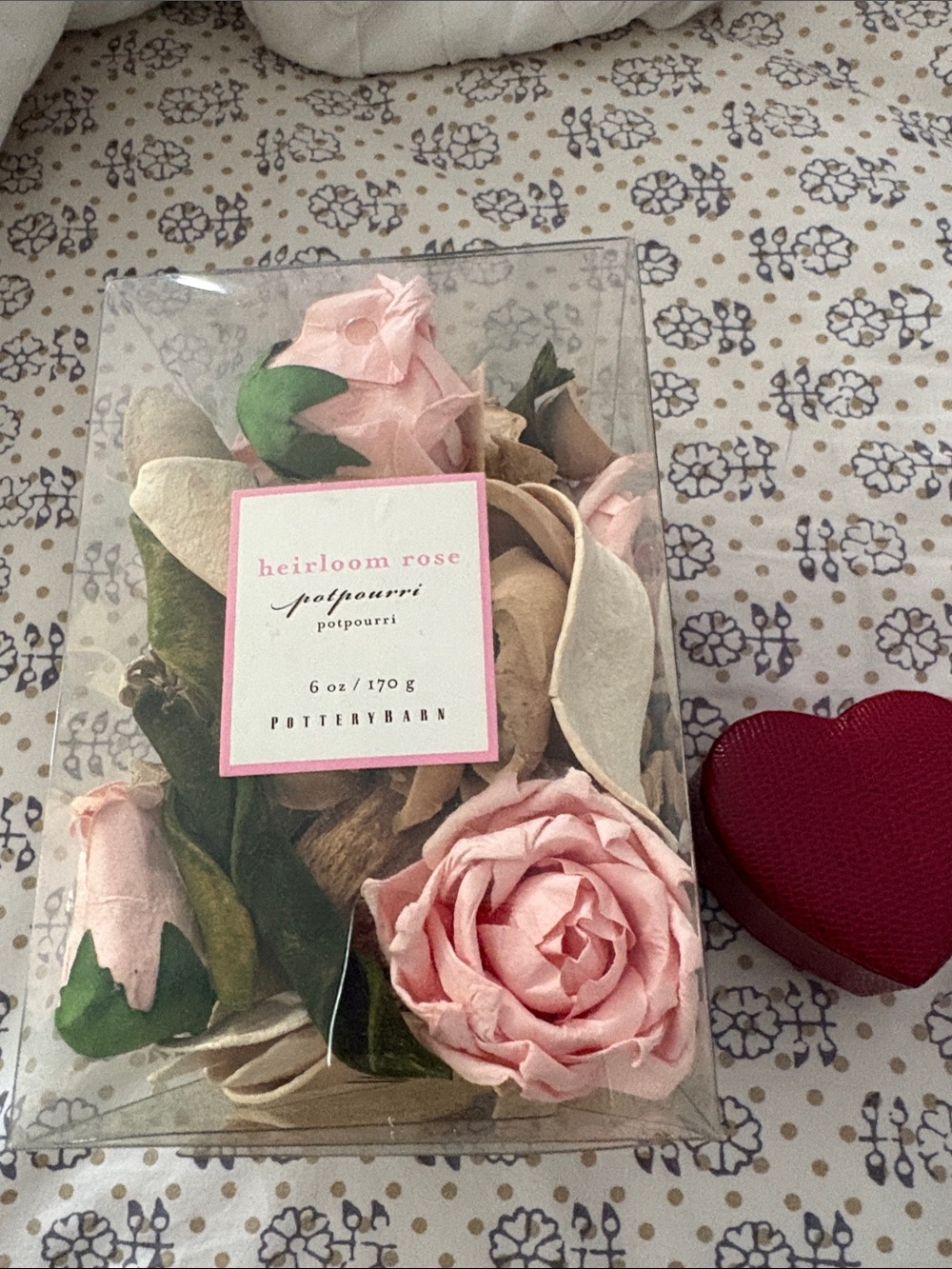 Pottery Barn Heirloom Rose Potpourri - Pink and Green